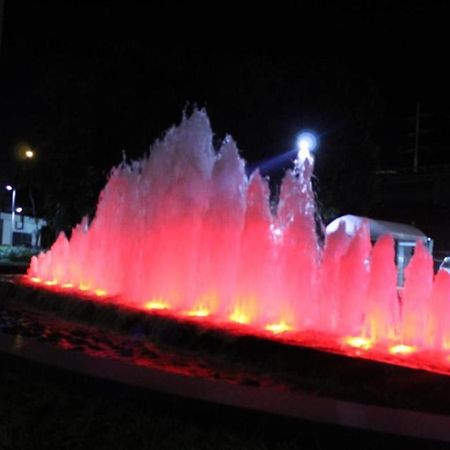 Paranaque City Azure Urban Resort A4 Near Airport Mall With Wavepool المظهر الخارجي الصورة