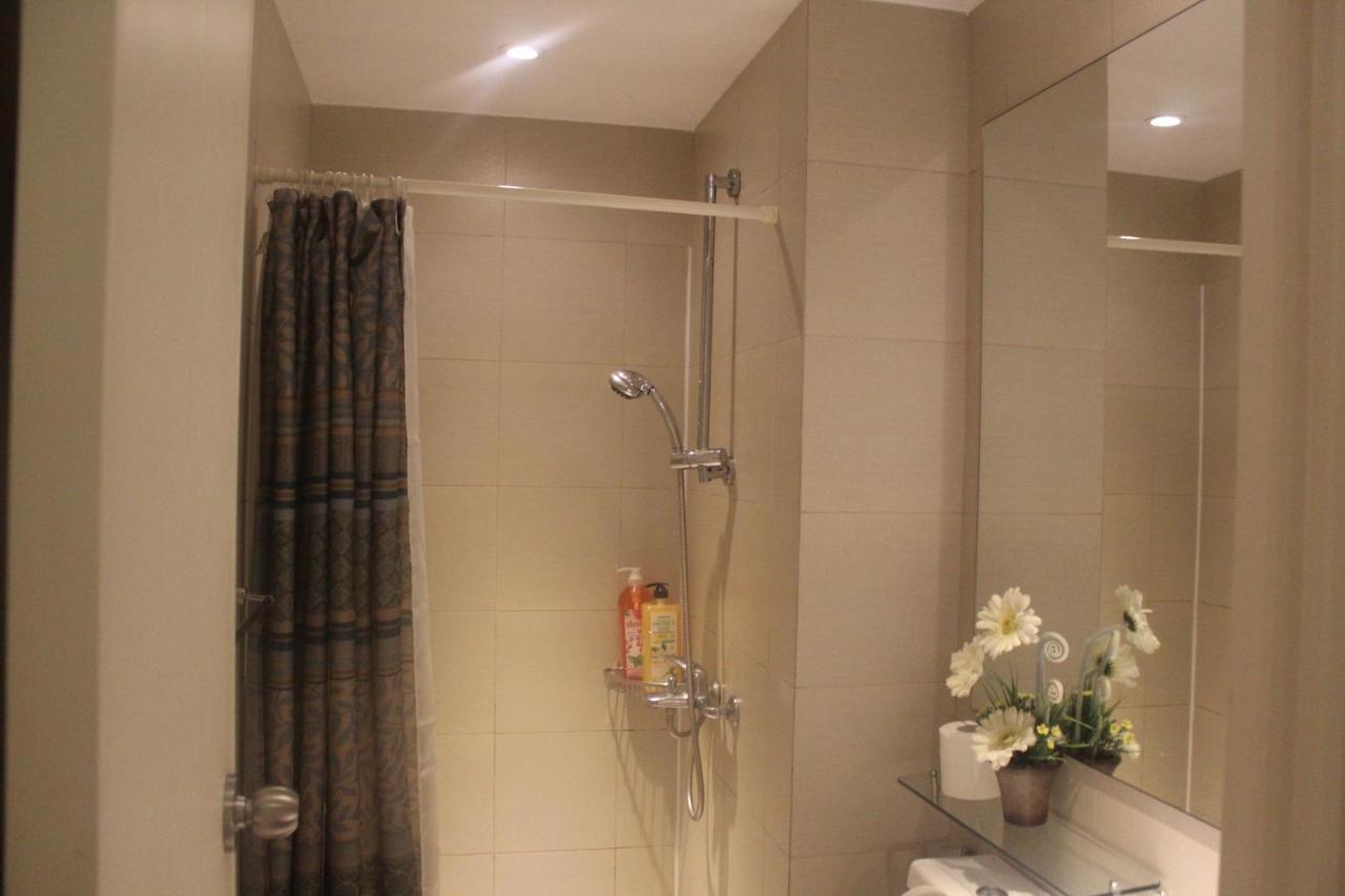 Paranaque City Azure Urban Resort A4 Near Airport Mall With Wavepool المظهر الخارجي الصورة