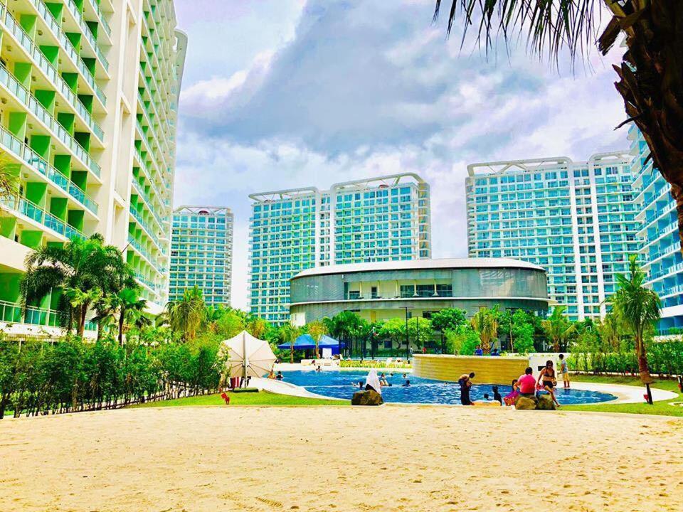 Paranaque City Azure Urban Resort A4 Near Airport Mall With Wavepool المظهر الخارجي الصورة